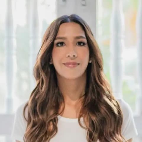 Cristina Villarreal Lago, headshot