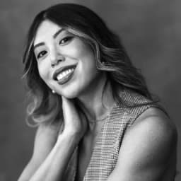 Debbie Soon, headshot