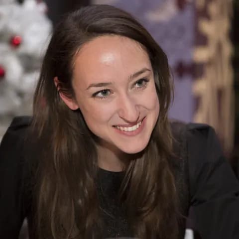Laura Dilthey, headshot