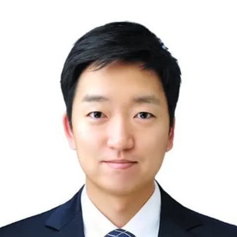 Jaewoo Park, headshot